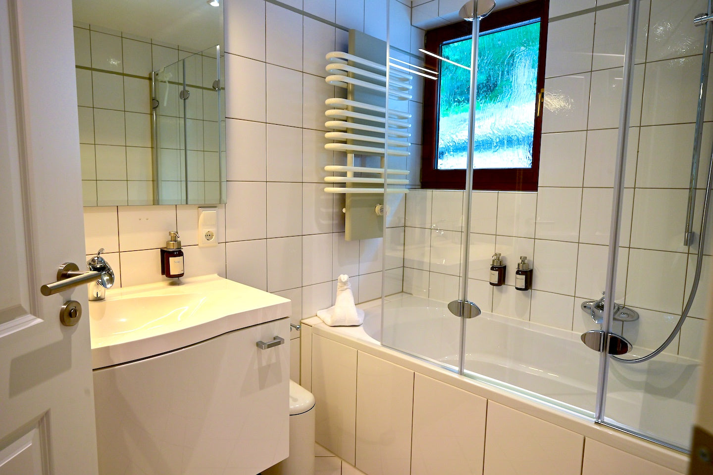 Ritterstuben Badezimmer mit Badewanne
